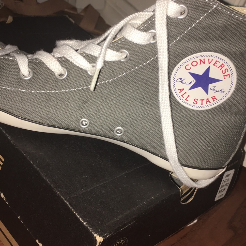 Converse charcoal/white